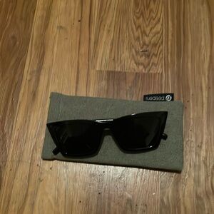 Black cat eyes sunglasses